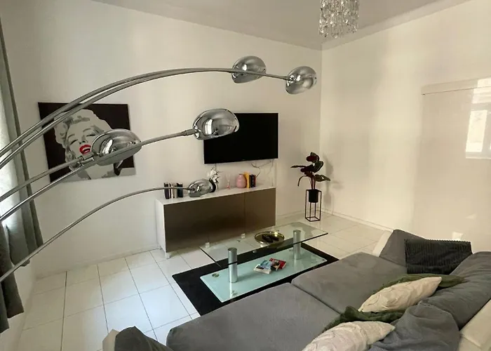 Großzügiges 85 Qm City-apartment Nahe Westbahnhof Ideal Für Familien Und Geschäftsreisende Apartment *